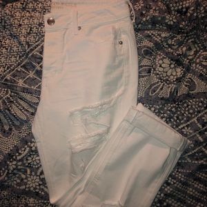 BRAND NEW American Eagle Jeans
